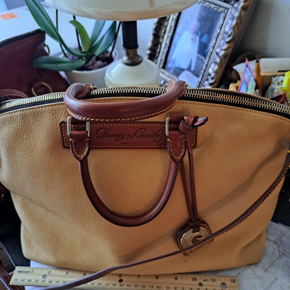 Dooney and bourke Large Satchel - Picture 6 of 13